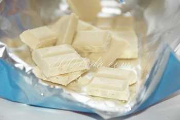 Нежная творожная запеканка с белым шоколадом: рецепт с пошаговым фото