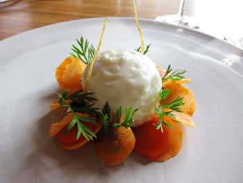 Быстрый десерт с карамелизированной морковью